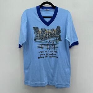 VTG Behind Mt Rushmore Funny Graphic Tee 70s/80s Allen Humor Blue V Neck Retro‎